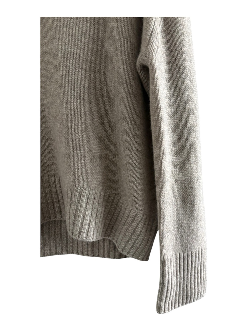 Banana Republic 100% Cashmere Taupe Mock Neck Sweater NWT - Picture 5 of 9